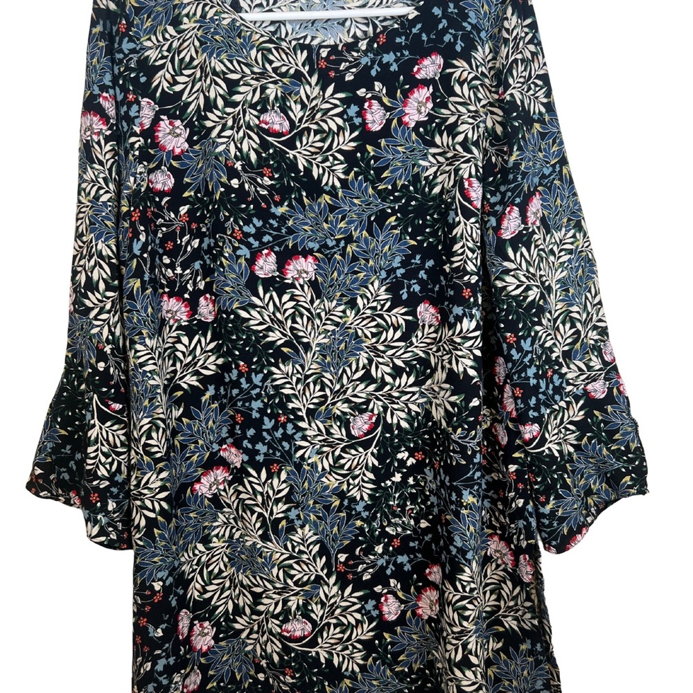 J. Jill Midnight Vines Rayon Flutter Sleeve Tunic